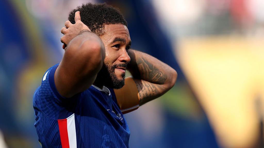 درخواست جیمز برای تغییر زمان آغاز بازی‌های جام‌جهانی ۲۰۲۶ به دلیل گرمای هوا